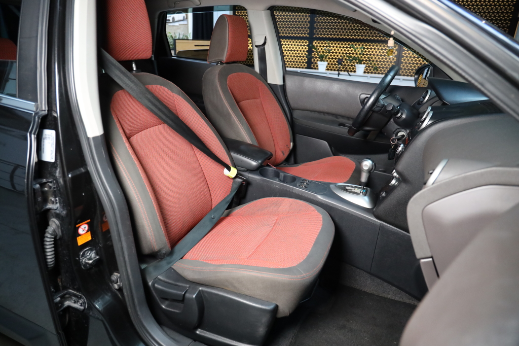 Nissan Qashqai 2008 photo 11