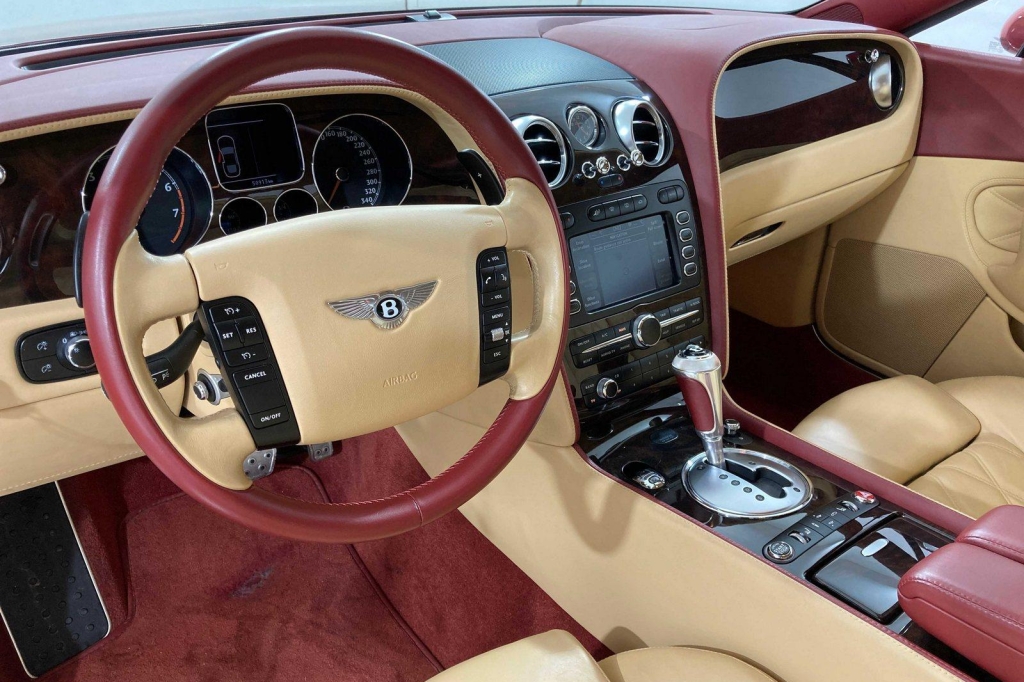 Bentley Continental 2005 photo 4