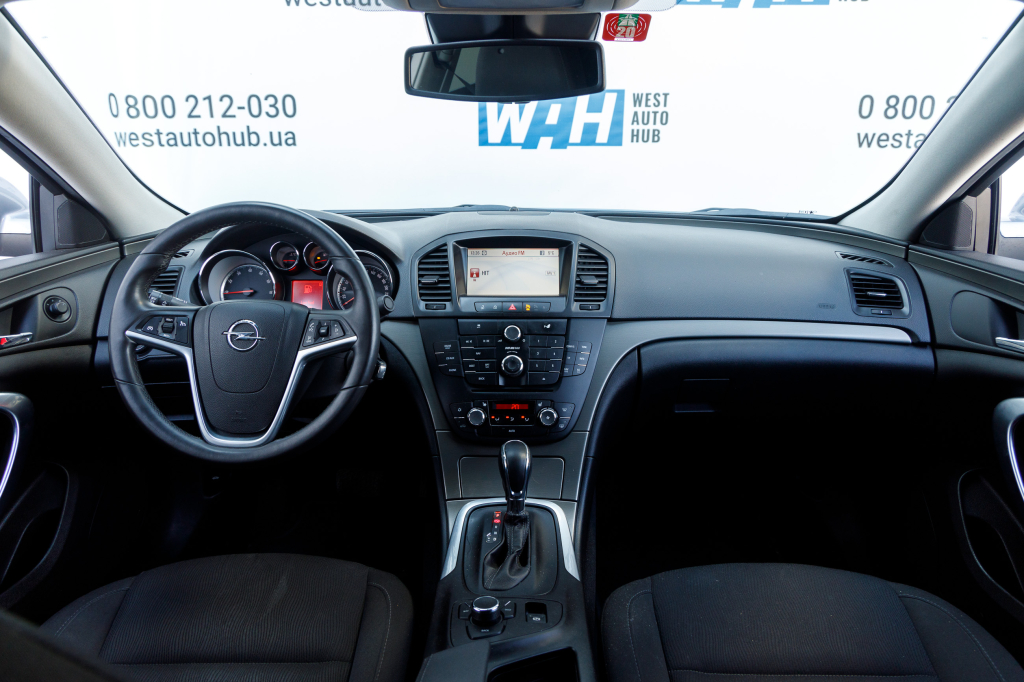 Opel Insignia 2009 фото 16