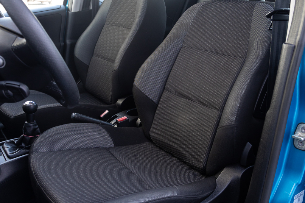 Peugeot 207 Urban Move 2011 photo 6