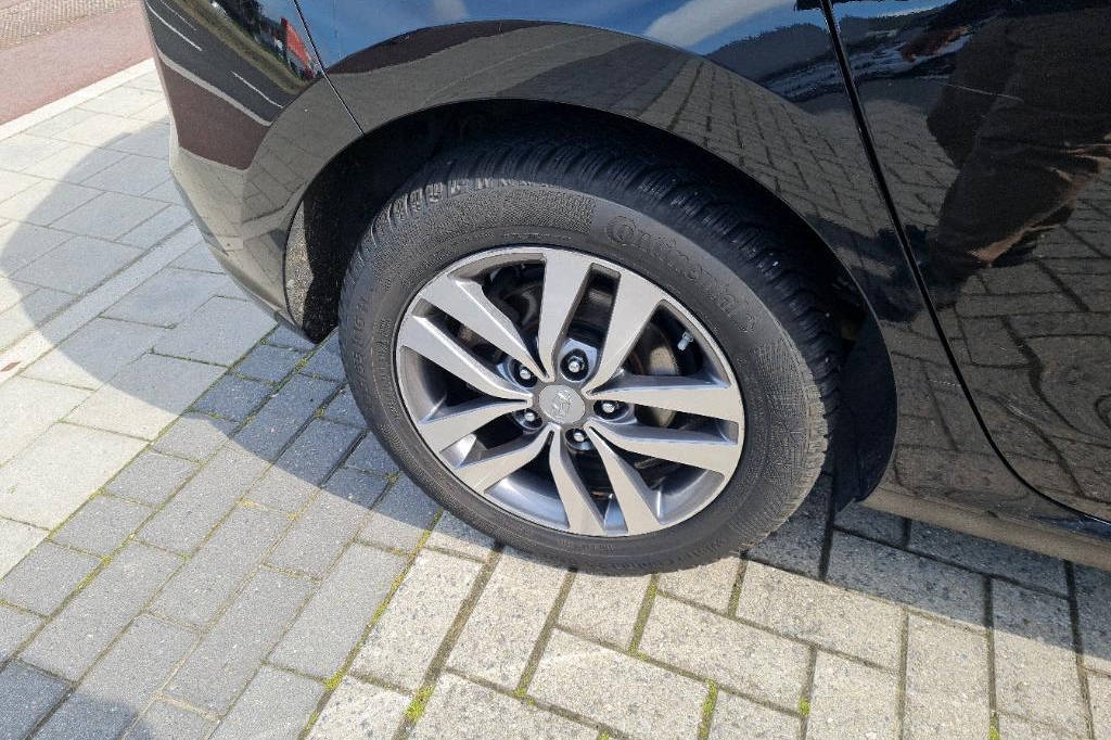 Hyundai i30 2017 photo 21