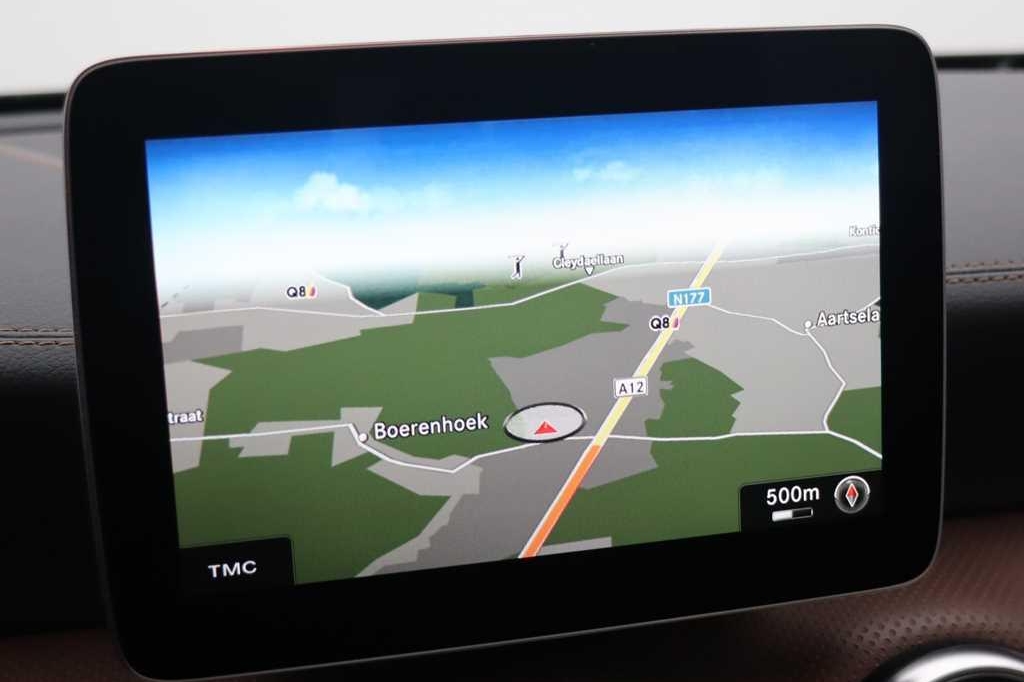 Mercedes-Benz A-Klasse 2016 photo 2