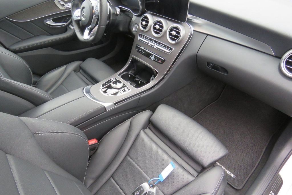 Mercedes-AMG C-Klasse 2019 photo 2