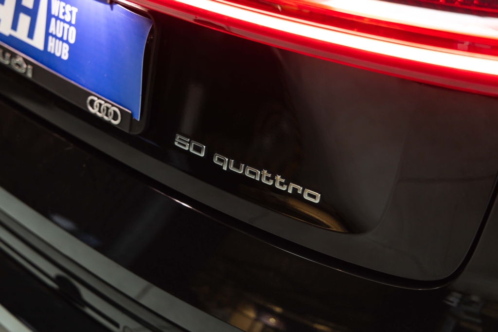 Audi e-tron 2019 photo 29