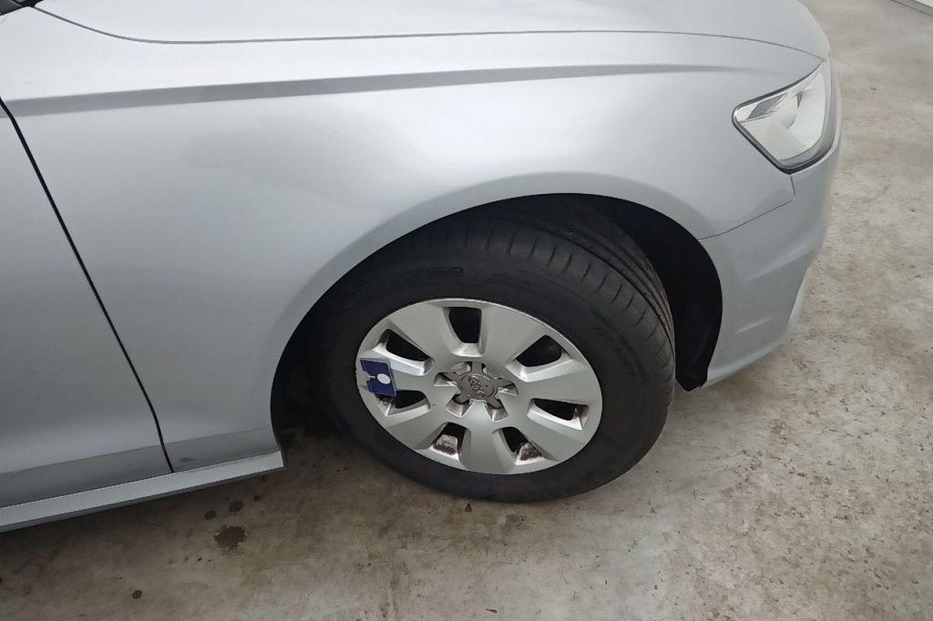 Audi A6 2016 фото 26