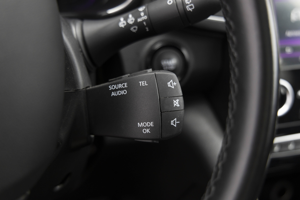 Renault Koleos 2018 фото 18