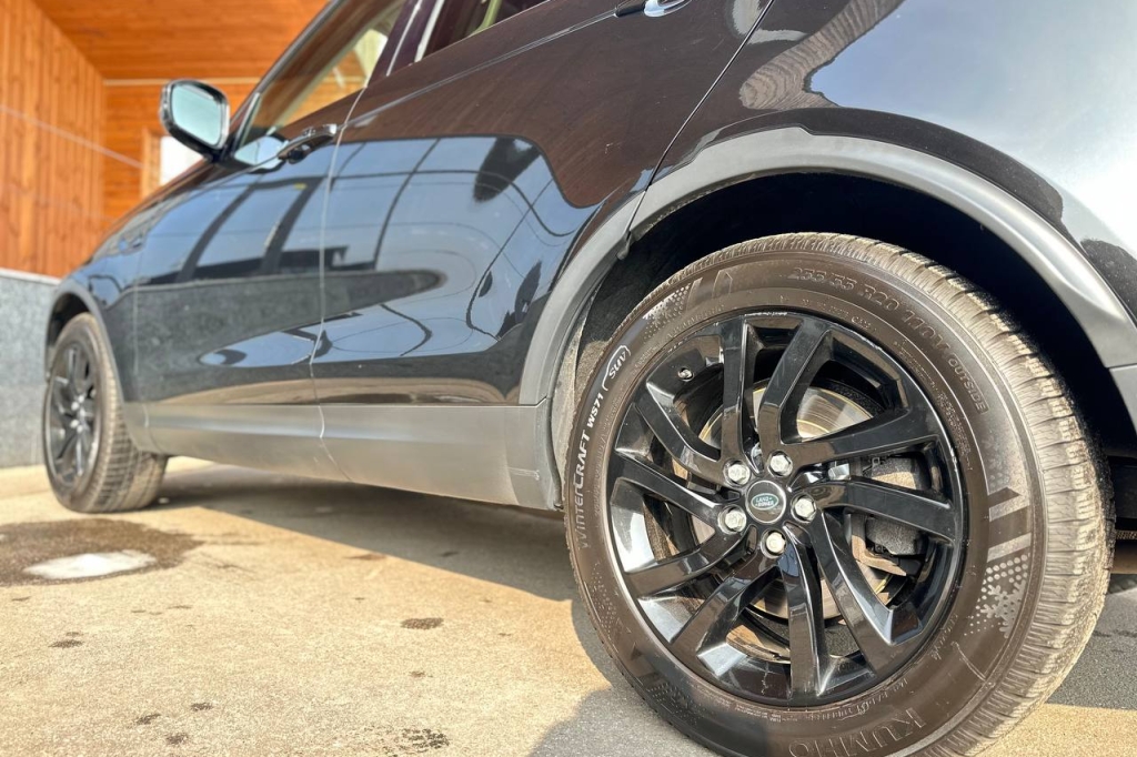 Land Rover Discovery HSE 2017 photo 8