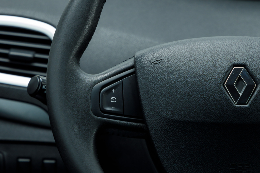 Renault Megane Scenic Grand  2010 фото 16