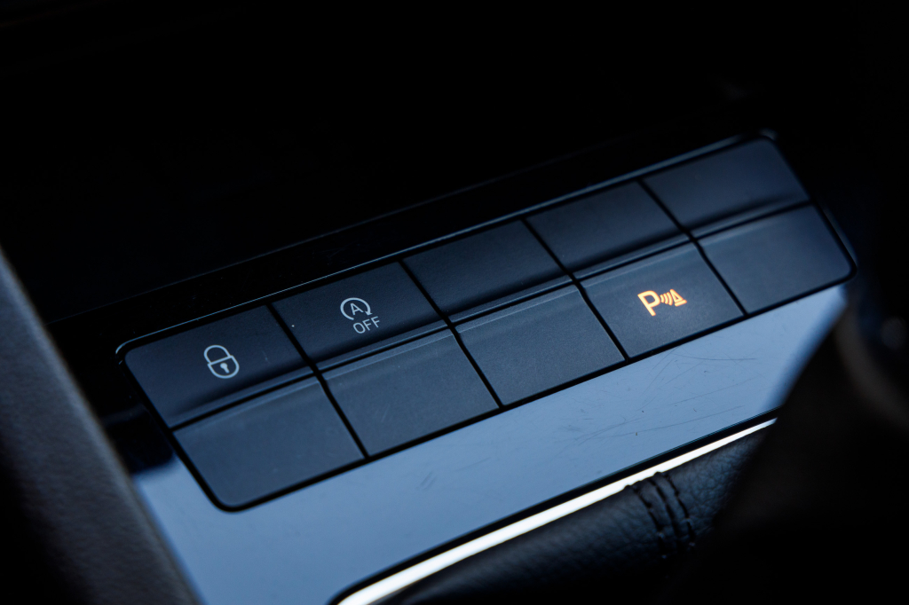 Skoda Octavia Laurin&Klement 2014 photo 31