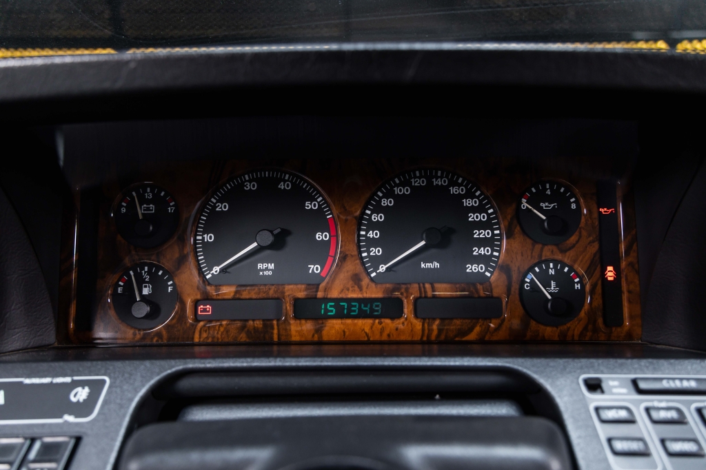 Jaguar XJ 1993 фото 32