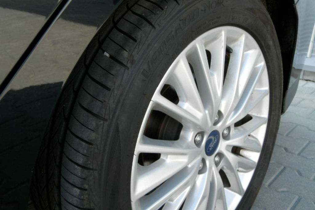 Ford Focus TITANIUM 2017 фото 26