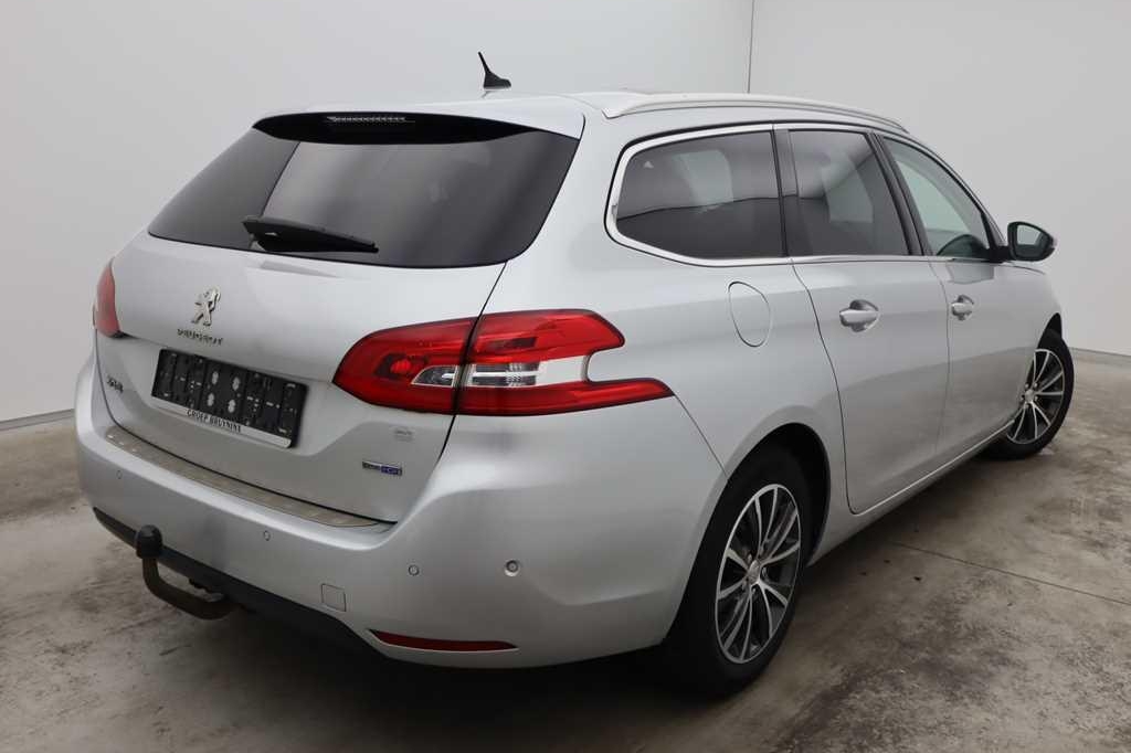 Peugeot 308 2016 photo 1