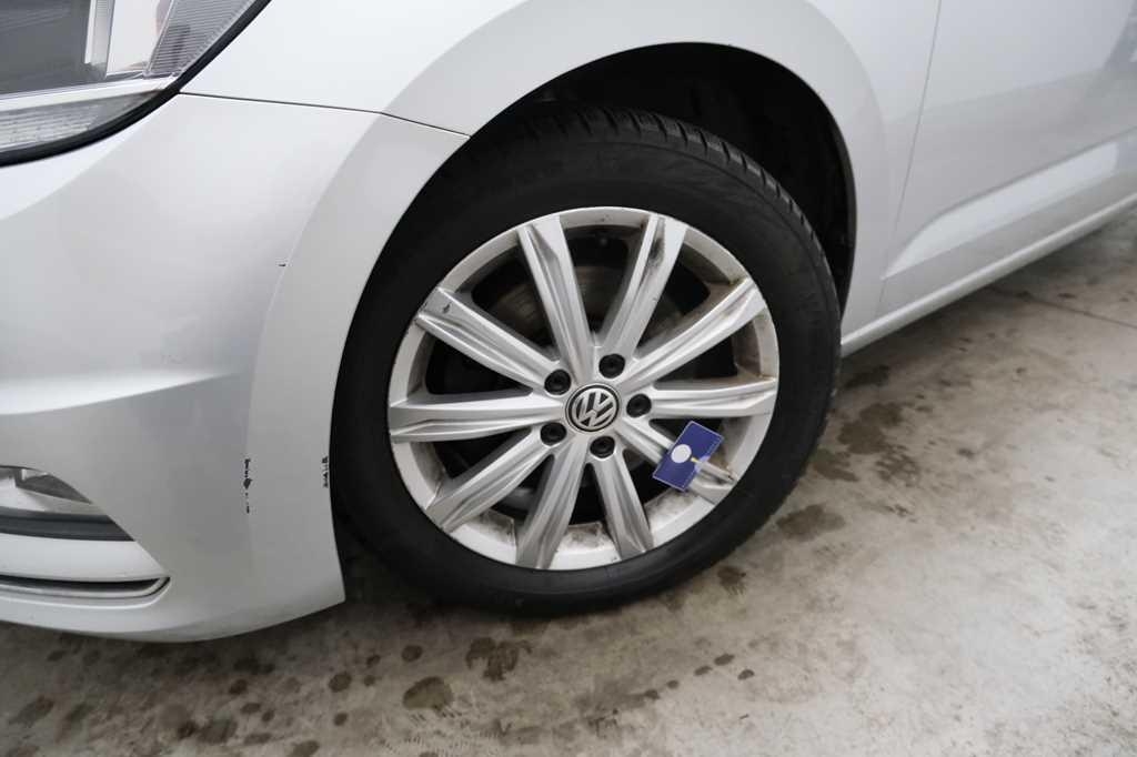 Volkswagen Touran 2016 фото 29