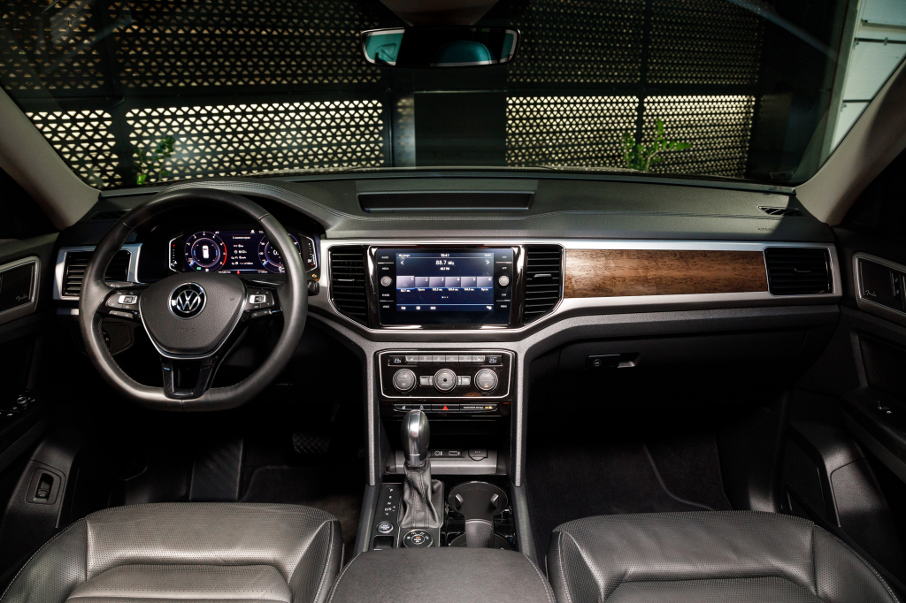 Volkswagen Atlas SEL Premium 4motion 2019 фото 17