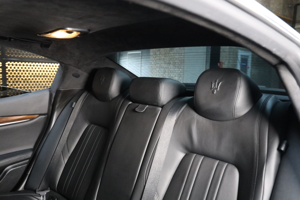 Maserati Ghibli 2013 фото 11