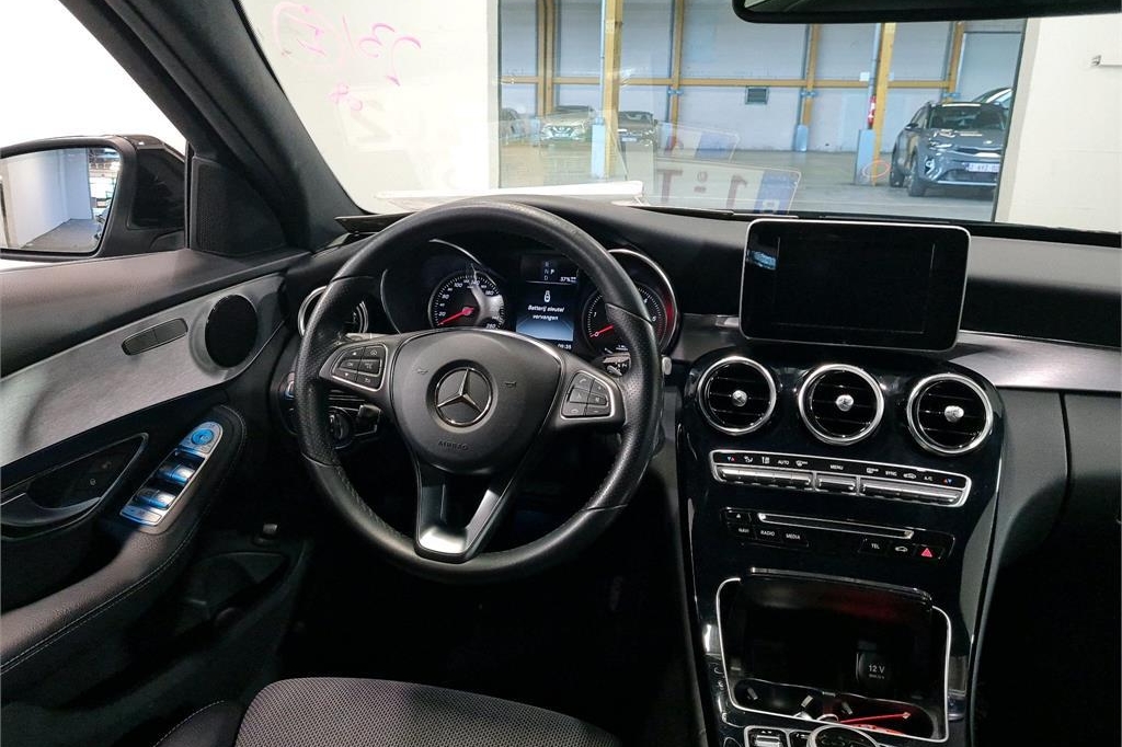 Mercedes-Benz C-Klasse 2017 photo 8