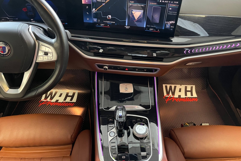 BMW-Alpina XB7 2022 фото 20