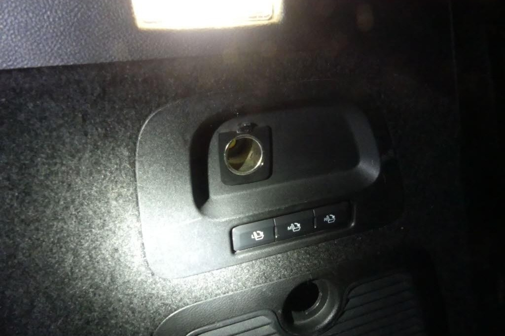 Ford Galaxy 2016 photo 8