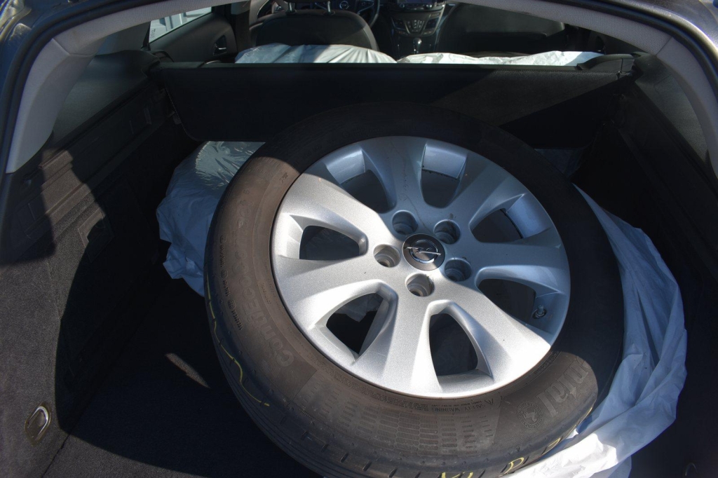 Opel Insignia Sports Tourer 2016 фото 7