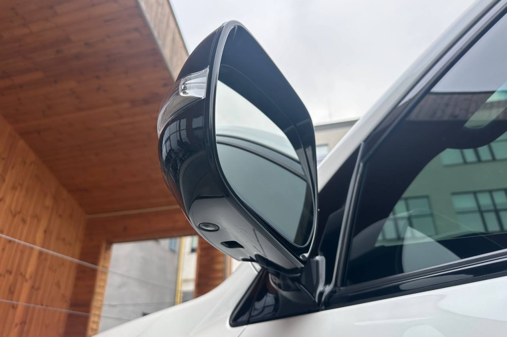 Lexus LX 450 2019 фото 6