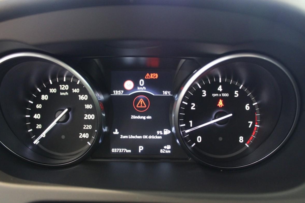 Land Rover Discovery 2017 photo 9