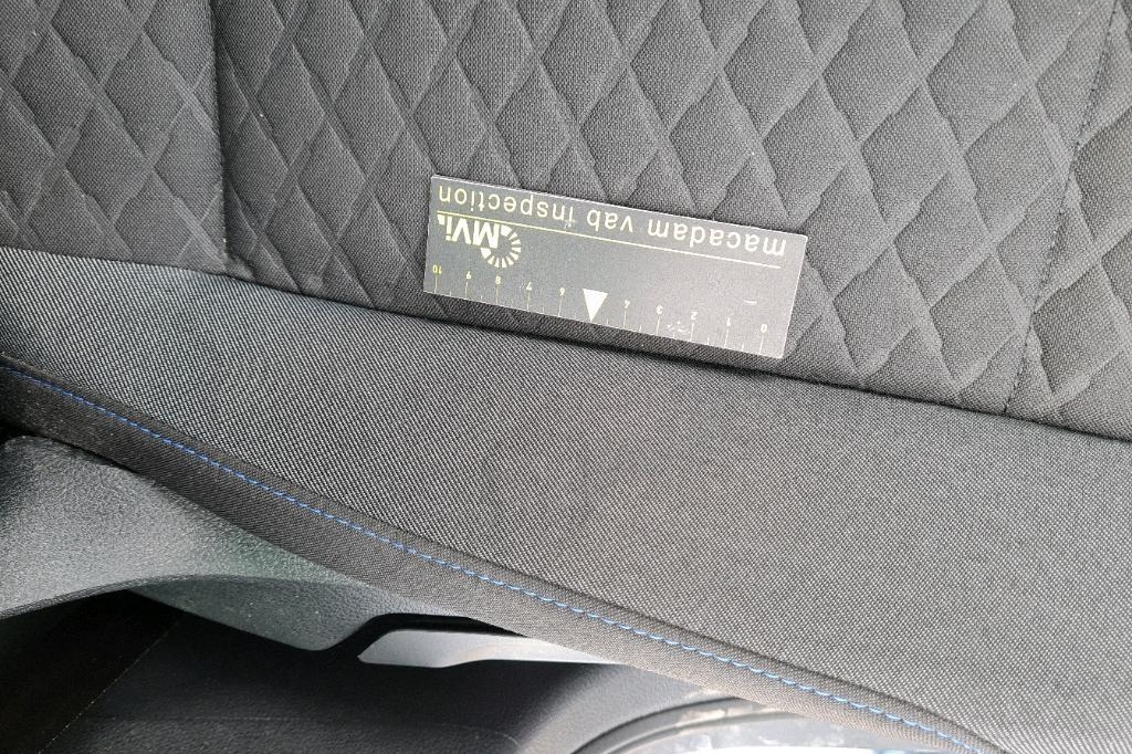 Volkswagen Golf 2019 фото 27