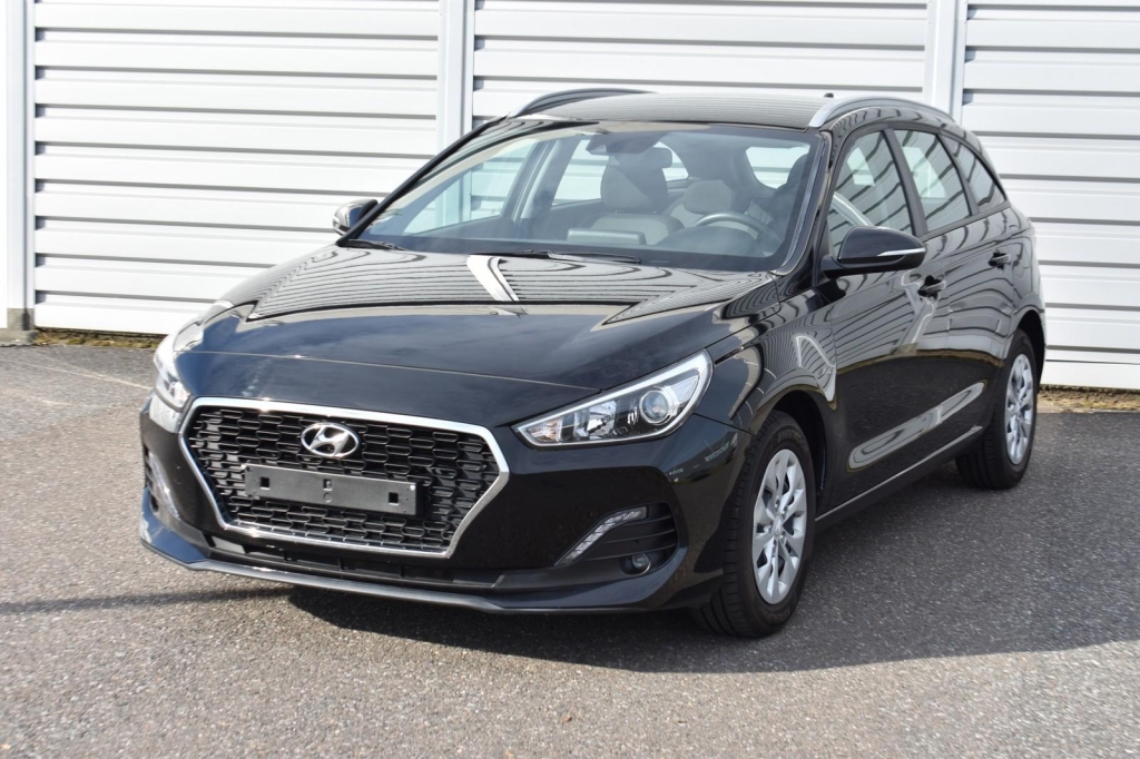 Hyundai i 30 CW 2019 фото 3