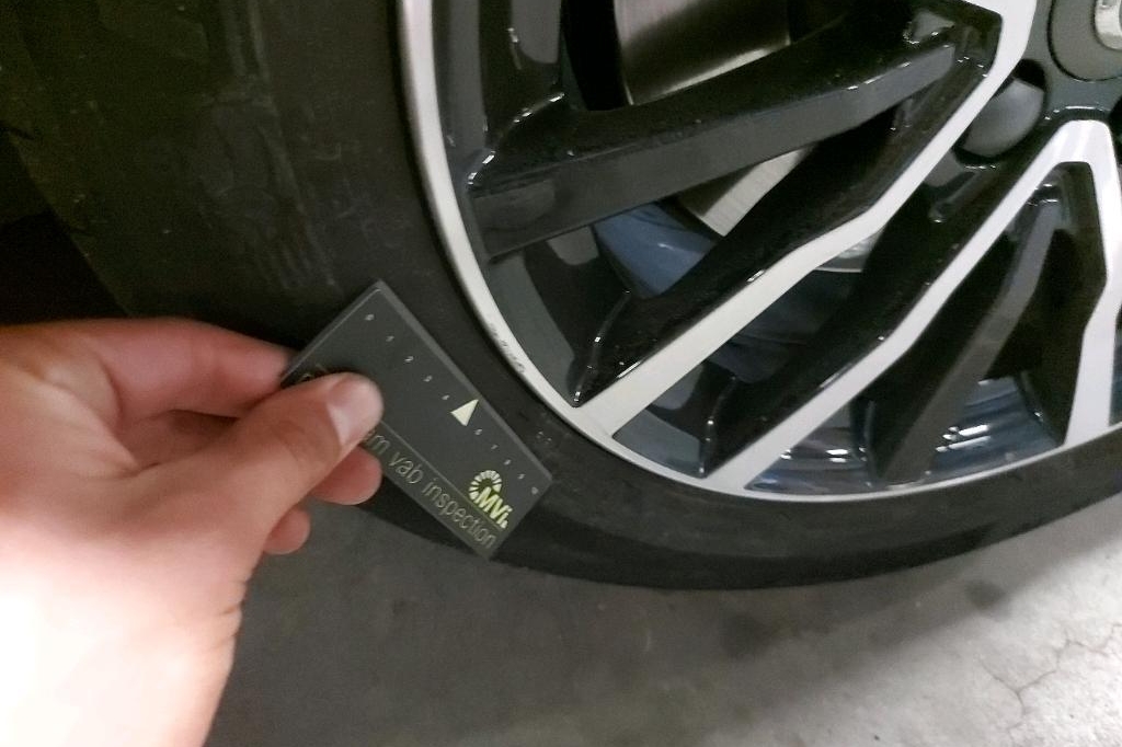 Volvo V40 2019 photo 12