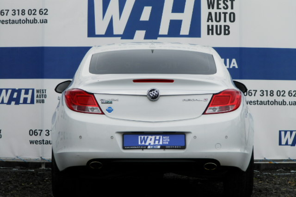 Buick Regal 2010 photo 5