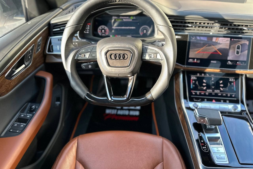 Audi Q8 50 TDI 2021 фото 23