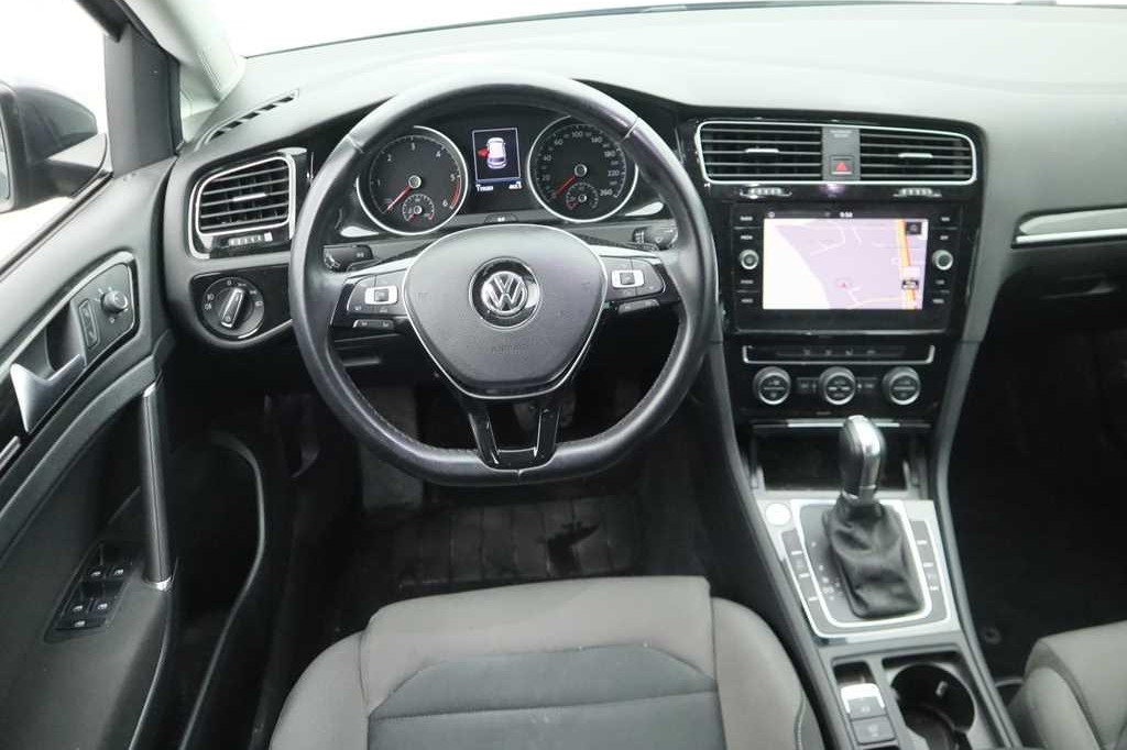 Volkswagen Golf 2018 photo 3