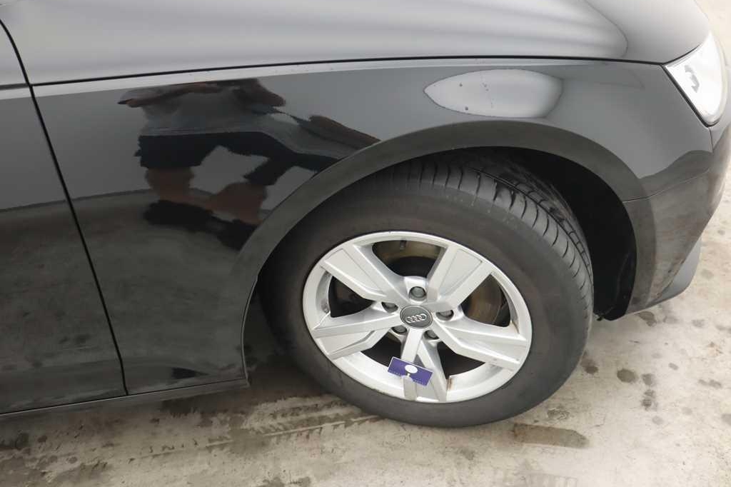 Audi A4 Avant 2017 photo 45