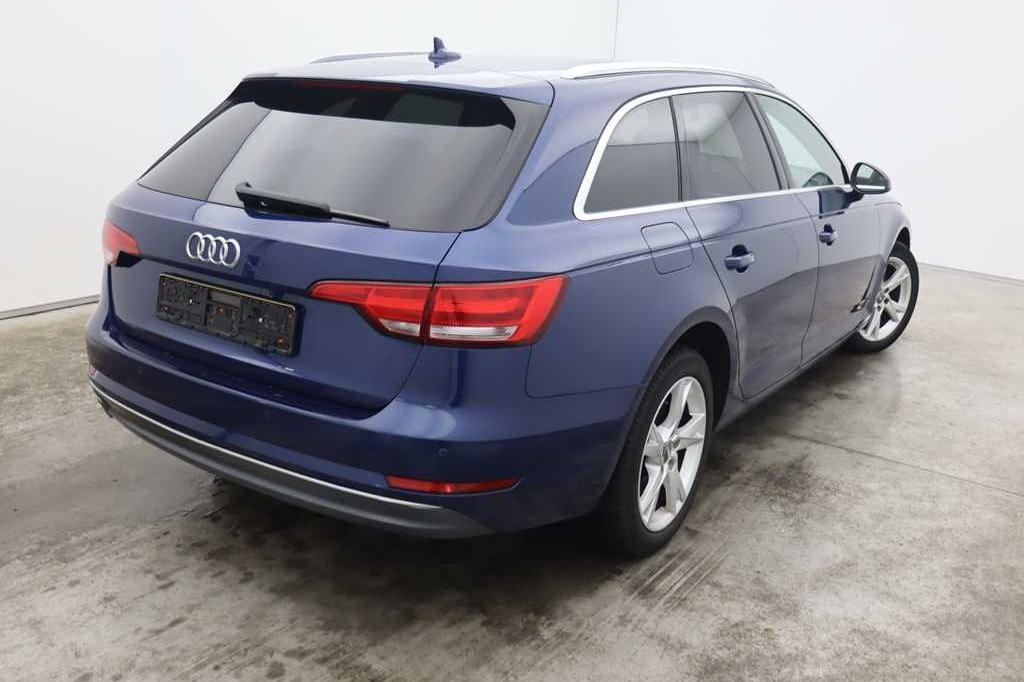 Audi A4 Avant 2016 фото 5