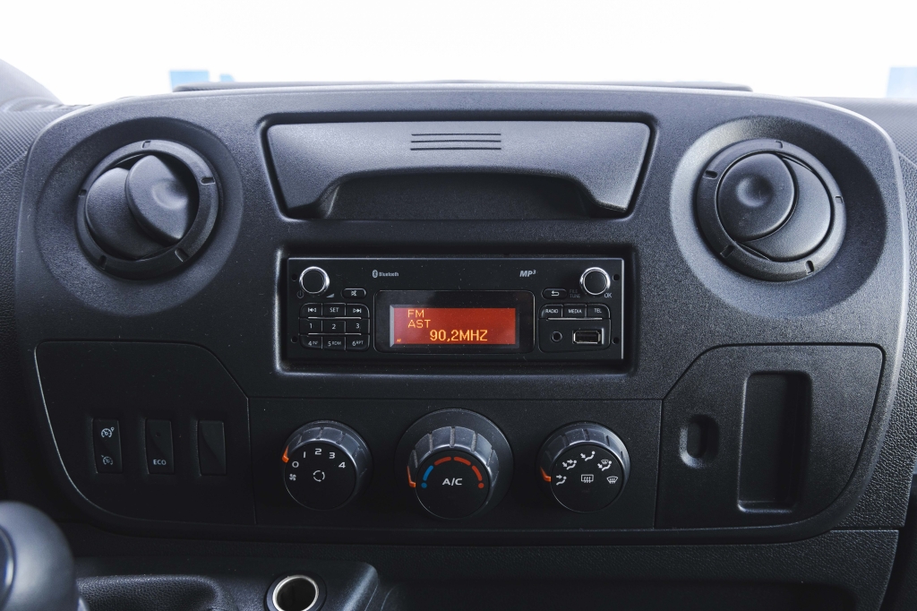 Renault Master 2018 фото 24