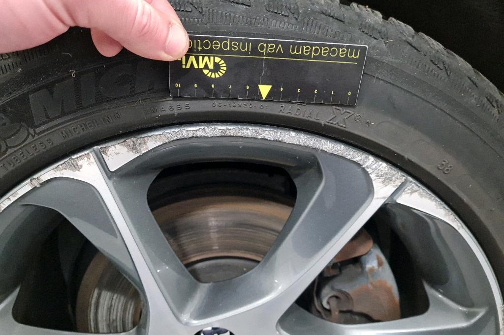 Volvo V60 2016 фото 10