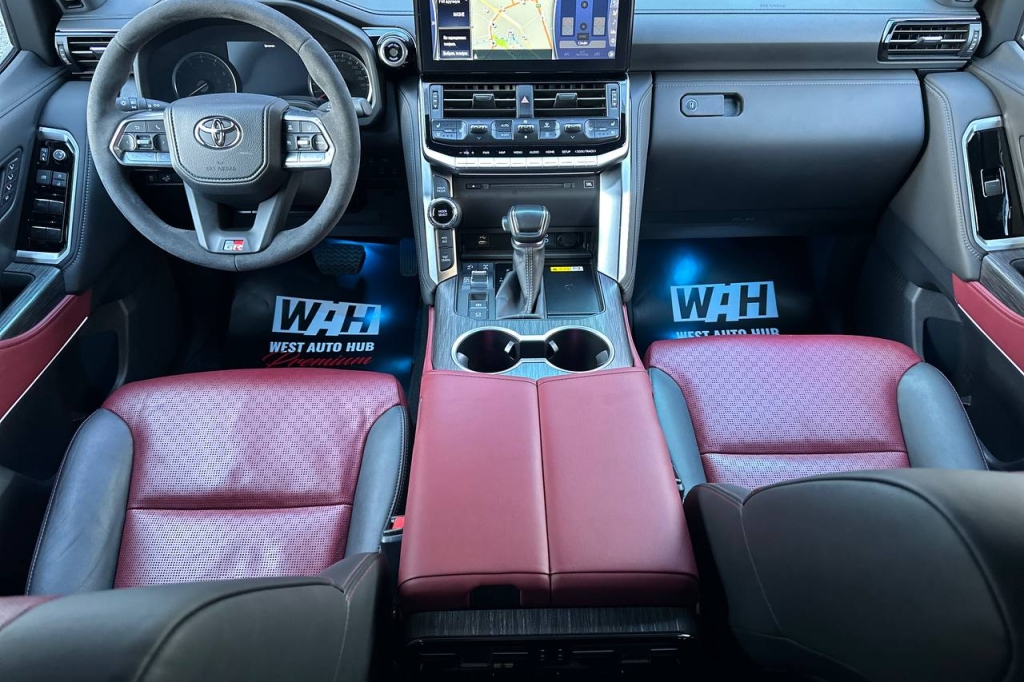 Toyota Land Cruiser 300 GUARD B6 2021 фото 19