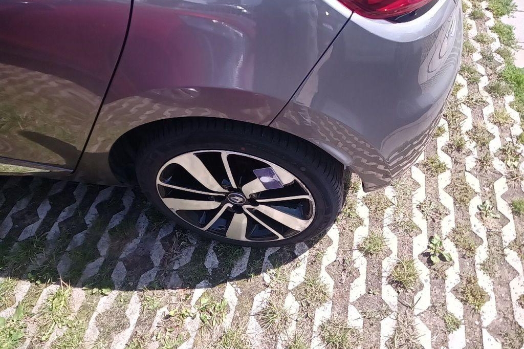 Renault Clio 2016 фото 14