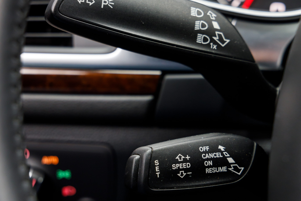 Audi A6 Quattro Premium 2012 photo 18