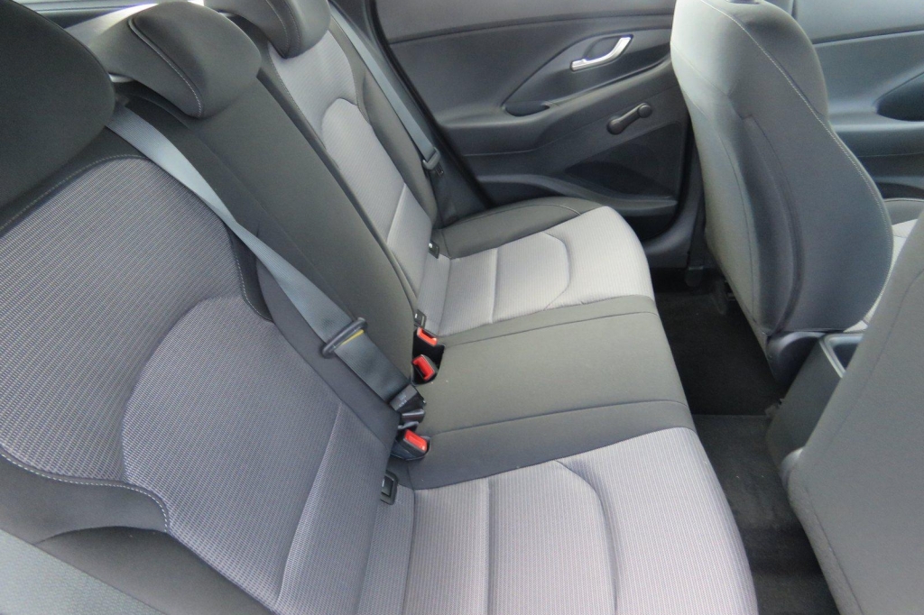 Hyundai i30 Wagon 2021 photo 3