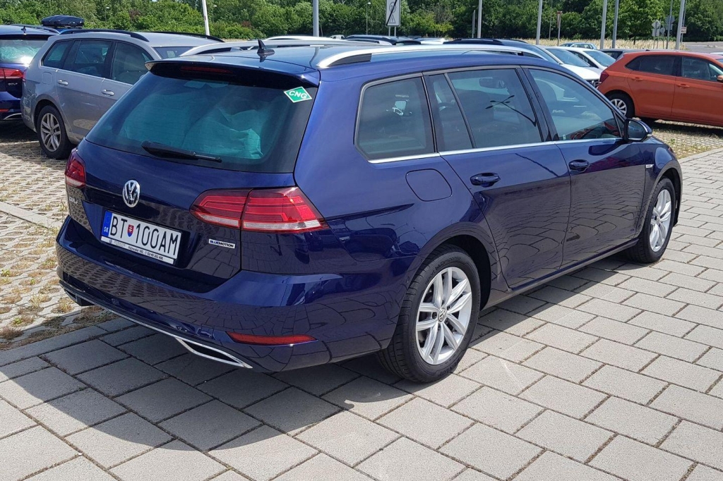 Volkswagen Golf Variant 2020 фото 1