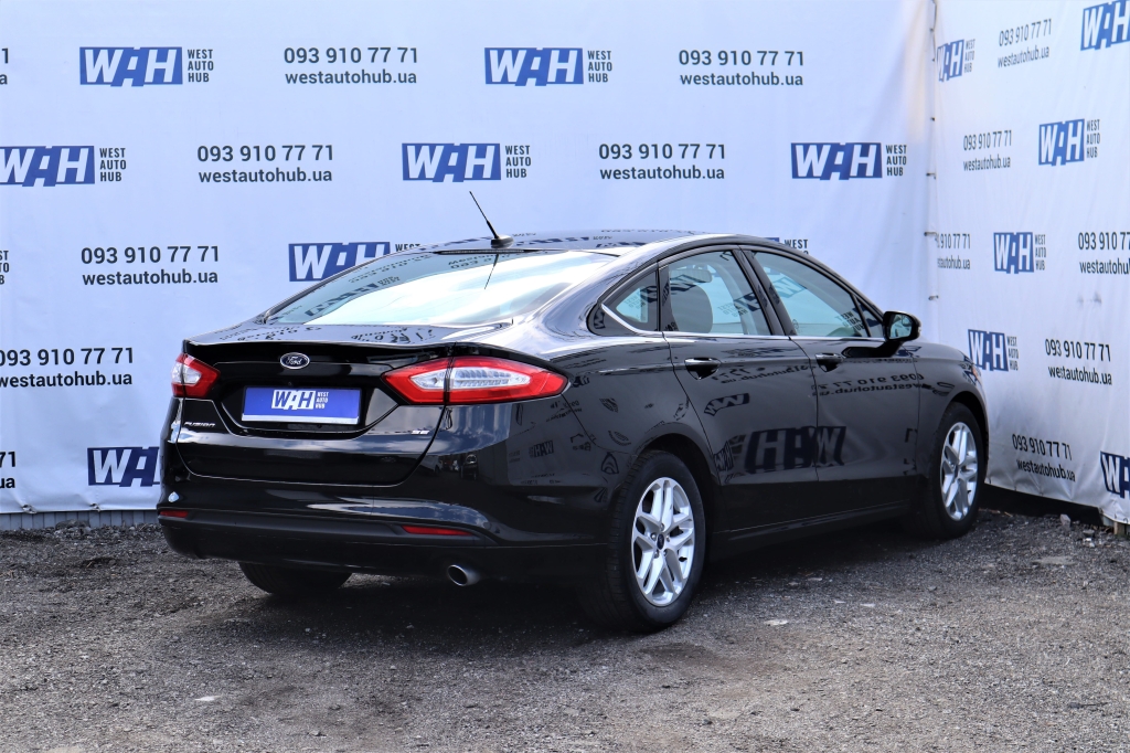 Ford Fusion SE 2016 фото 3