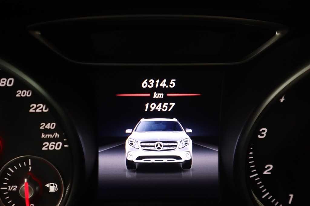 Mercedes-Benz GLA-Class 2018 фото 4