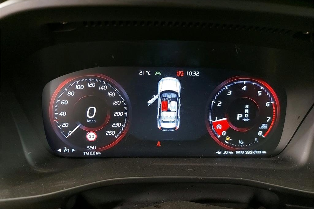 Volvo XC40 2020 photo 1