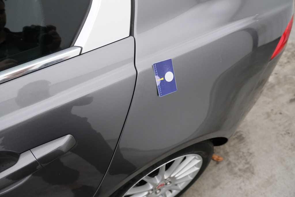 Jaguar XE 2015 фото 58