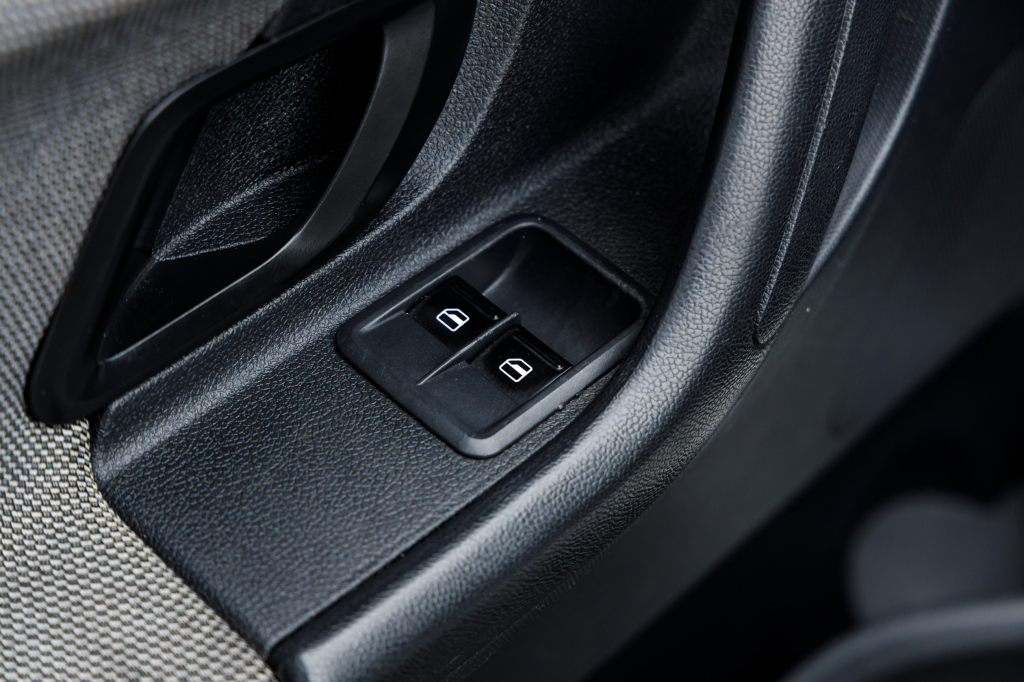 Skoda Fabia 2014 фото 13