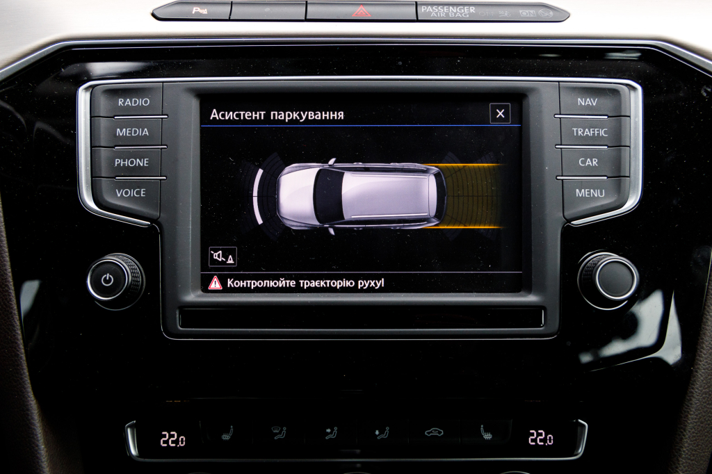 Volkswagen Passat B8 Highline 2016 фото 22