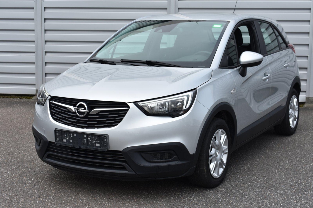 Opel Crossland X 2019 фото 1