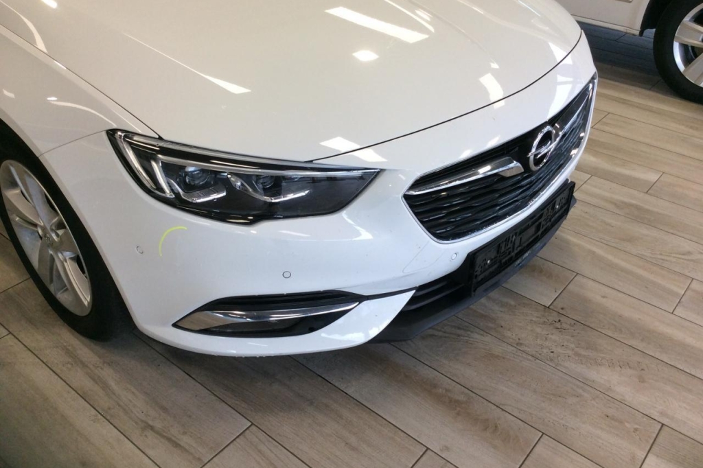 Opel Insignia Sports Tourer 2018 photo 17