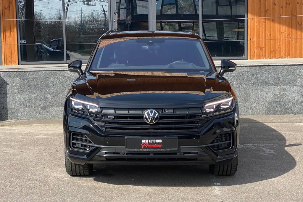 Volkswagen Touareg PLATINUM 2022 фото 1