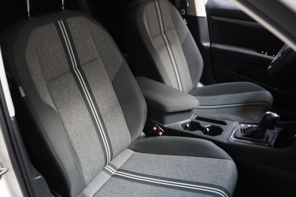 Volkswagen e-Lavida 2021 photo 24